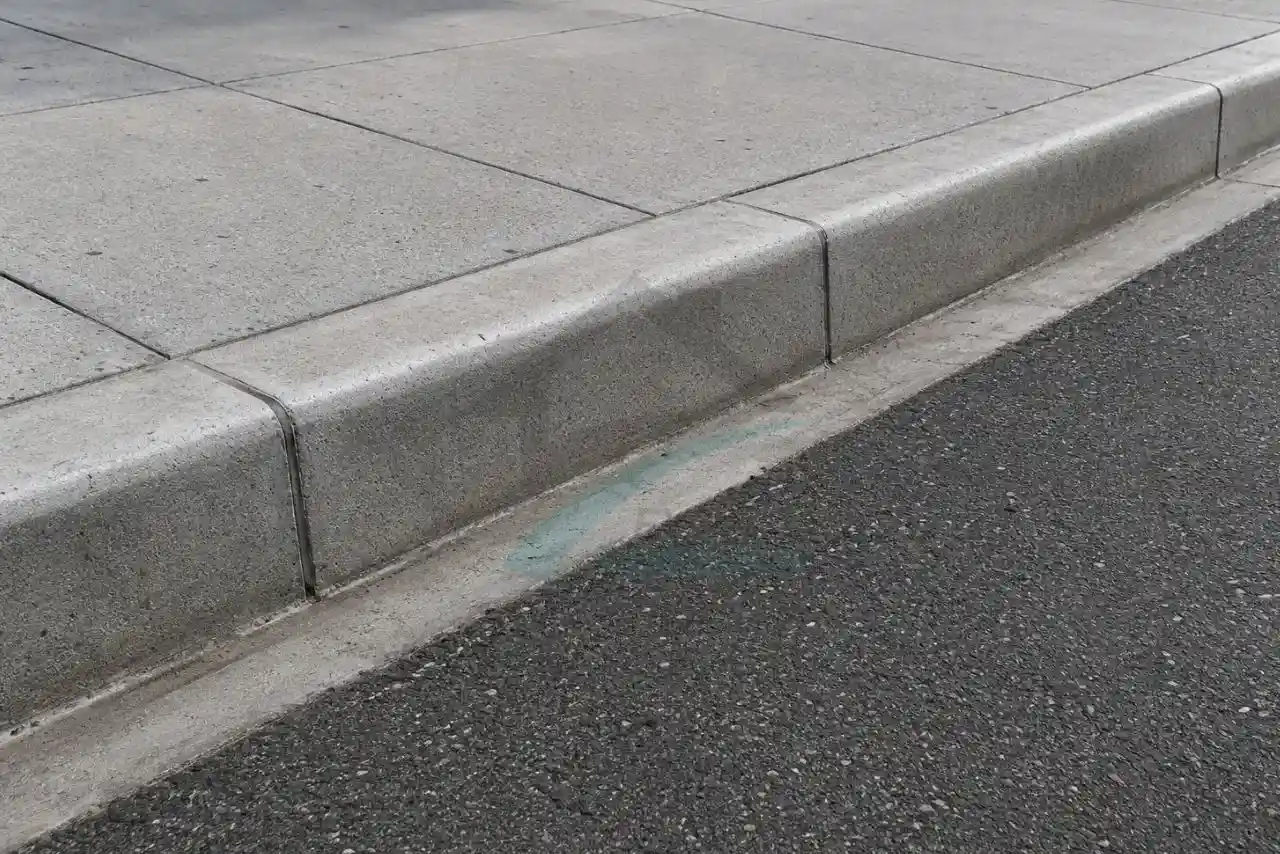 nyc curb repair responsibility